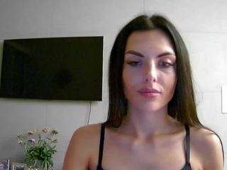 addisonadore's live room