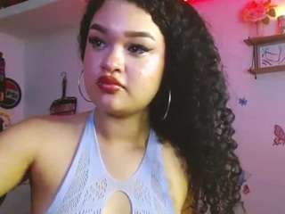 babybombomm18 webcam