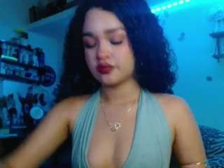 Live webcam model babybombomm18 on Soda Cams