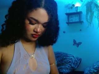 babybombomm18 webcam