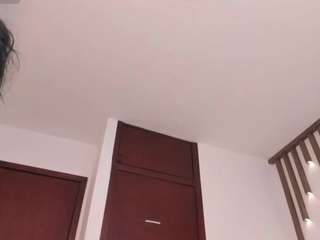 Emma-fhox - Live Cam on CamSoda