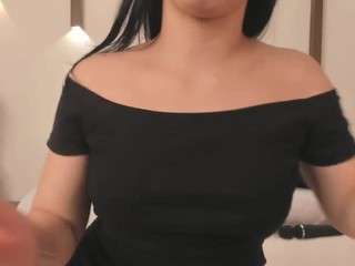 le modèle emma-fhox est en webcam porno dans un show sur le site camsoda, il possède les tags suivants: ahegao,skinny,anal,natural,nature,no drinking,no smoking,public,pussy,sex toys,spank,handjob,spanking,squirter,strip,striptease,tease,teen 18,twerk,young adult