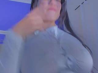 le modèle evaa-stevens est en webcam porno dans un show sur le site camsoda, il possède les tags suivants: anal,pussy,anal toys,naked,nipple play,nipples,no drinking,no smoking,playdildo,public,ride torso,lovense,saliva,sex toys,sexy,sexydance,shaved pussy,spank,toys,twerking