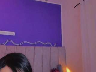 Dieses Model ist jetzt live. evaa-stevens