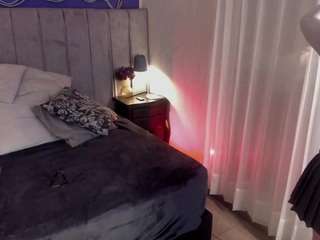 evaa-stevens Sex Cam Show