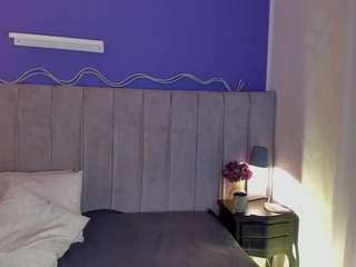 Evaa live webcam show