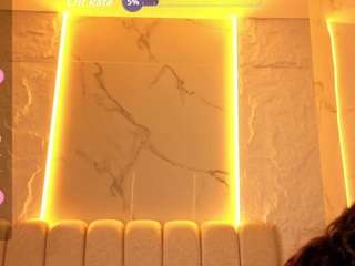 Live webcam model juliana-ts on Soda Cams