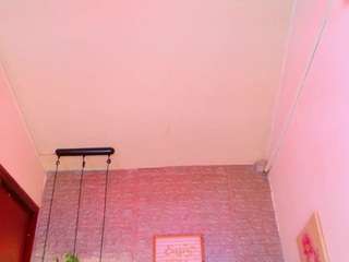 meghannill Live Webcam on CamSoda