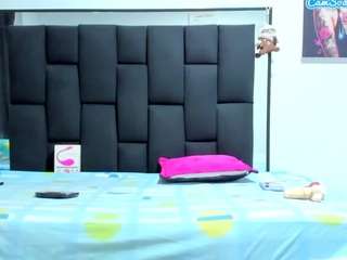 xamilamuaa Live Webcam on CamSoda