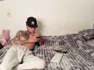 Ariana_Max