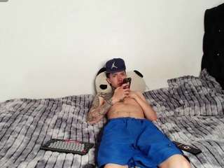 Ariana_Max