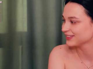 le modèle dinanatale est en webcam porno dans un show sur le site camsoda, il possède les tags suivants: brown eyes,doggy style,young adult,toys,teen 18,tattoos,striptease,spanking,skinny,no smoking,no drinking,moaning,lovense,flashing,brown hair,hd,small tits