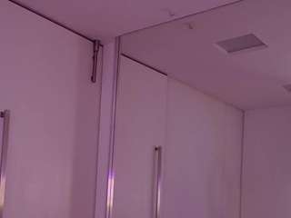 joan-quinn Live Webcam on CamSoda