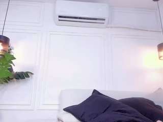 kandy-moon1 Live Webcam on CamSoda