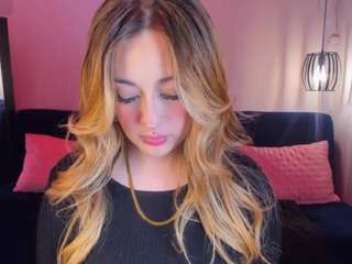 Kinky-Doll live cam preview