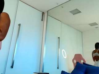 lori-morales Live Webcam on CamSoda