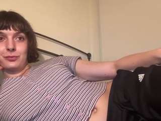 le modèle mia-177 est en webcam porno dans un show sur le site camsoda, il possède les tags suivants: brown eyes,cumshot,drinking,lean,no smoking,orgasm,small tits,spank,tease,brown hair