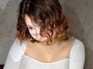 nerissaferraciol... Live Webcam on CamSoda