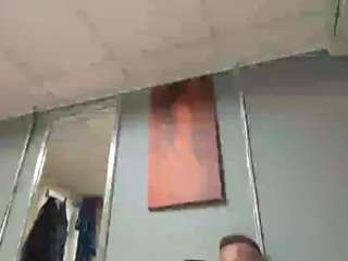 sissyboyswed webcam model