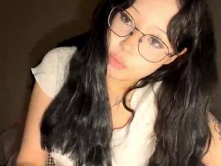 adelegallati Live Webcam on CamSoda