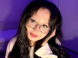 adelegallati, female webcam model,  years old, on live webcam
