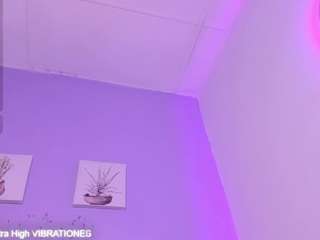 alaiasexygirl live cam profile