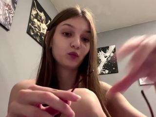 ameliamore Live Webcam on CamSoda