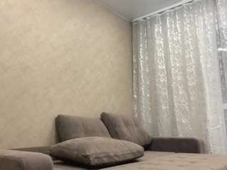 frediaaronoff's CamSoda show and profile