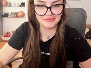 هذا النموذج مباشر الآن. kamillamoro