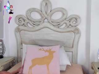 michell-blakke Live Webcam on CamSoda