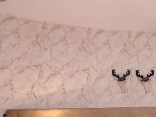thiara-scarlet live webcam show