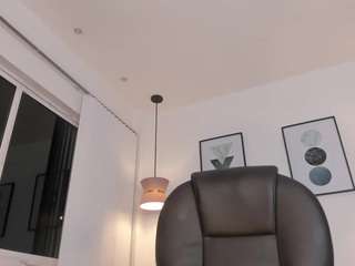 tiana-cruzz Live Webcam on CamSoda