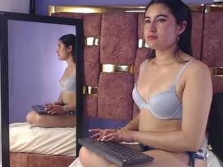 catalina-hill9's CamSoda show and profile