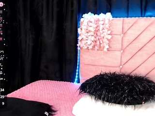 emily-parkerqs webcam model