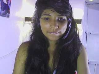 Adri_veryhot live cam preview