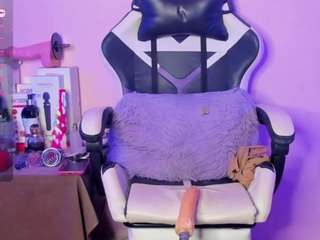 kattia-deluchi webcam