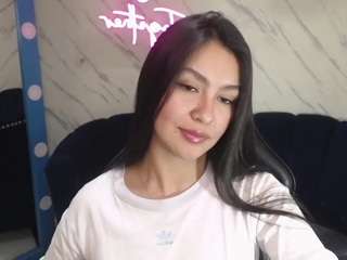 Live webcam model maleja-v on Soda Cams