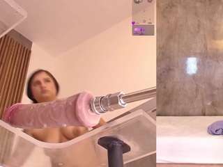 MelanyHolsen live cam preview