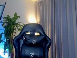 orianasmith1's live room