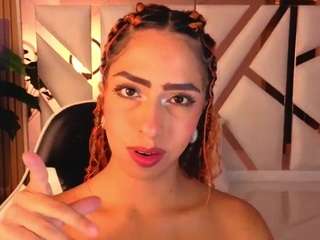 tamara-tp's CamSoda show and profile