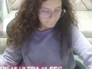 velvet-moon-v webcam