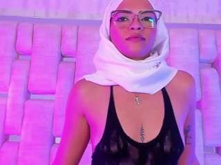 veronicaflowers webcam