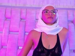 veronicaflowers webcam