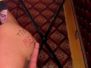 veronicaflowers webcam