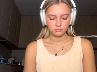 asleykeady Live Webcam on CamSoda