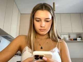 asleykeady Live Webcam on CamSoda