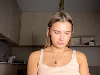 asleykeady's CamSoda show and profile