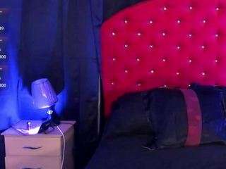 brandi-ross Live Webcam on CamSoda