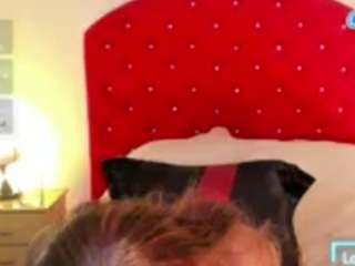 brandi-ross's live room
