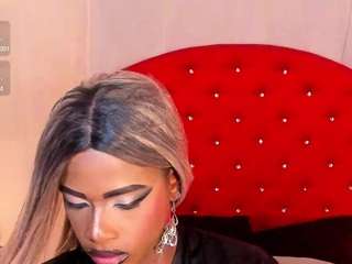 brandi-ross's live room